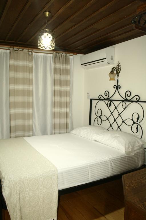 Tirilye Evi Otel Zeytinbagi Exterior photo